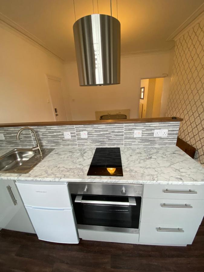 The Walnut Suite Lovely One Bedroom Flat In Stoke. Plymouth Zewnętrze zdjęcie