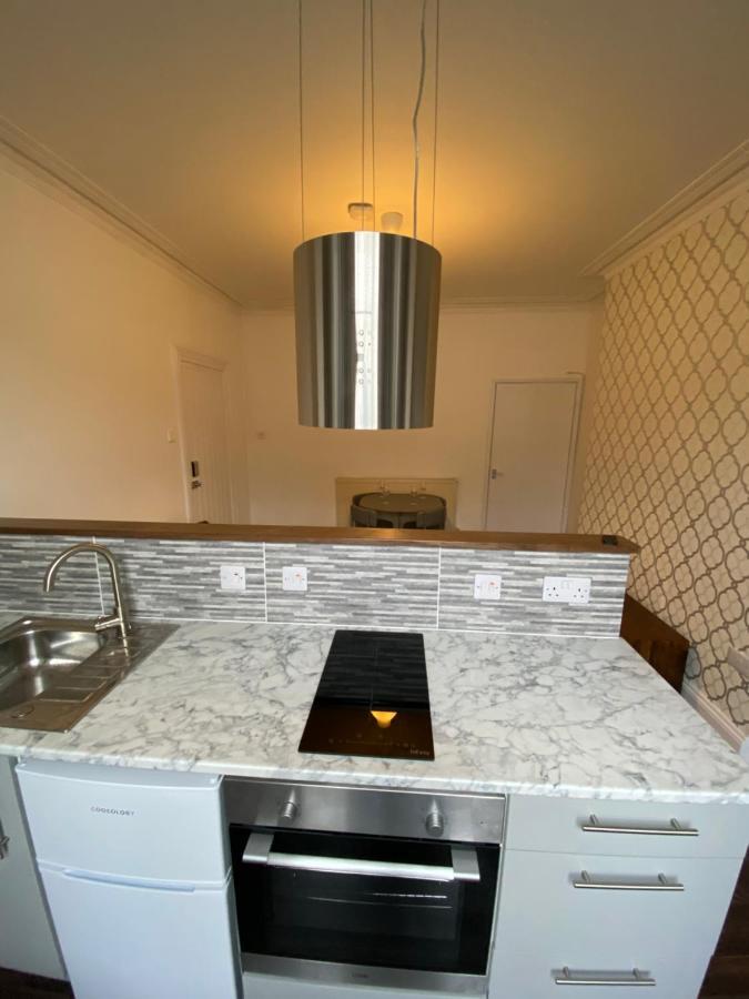 The Walnut Suite Lovely One Bedroom Flat In Stoke. Plymouth Zewnętrze zdjęcie