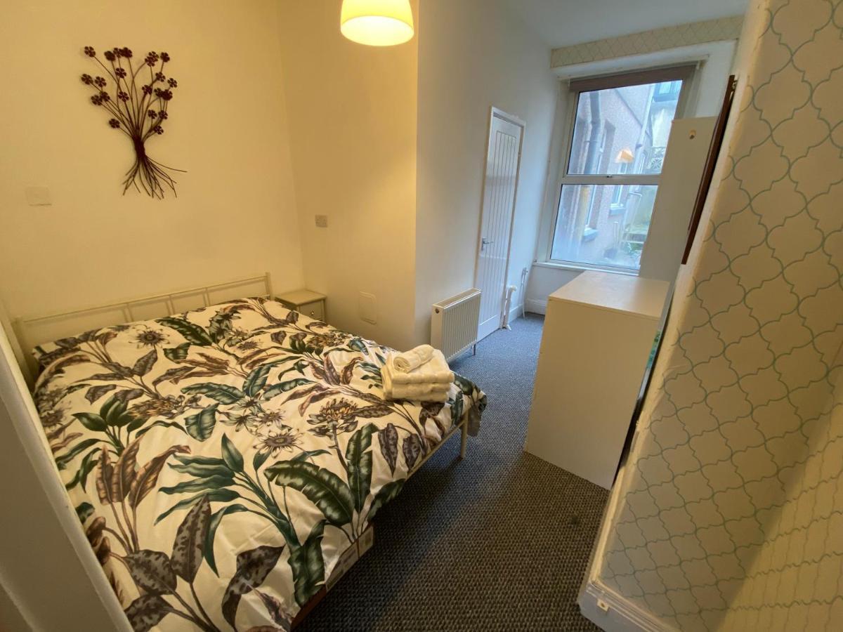 The Walnut Suite Lovely One Bedroom Flat In Stoke. Plymouth Zewnętrze zdjęcie