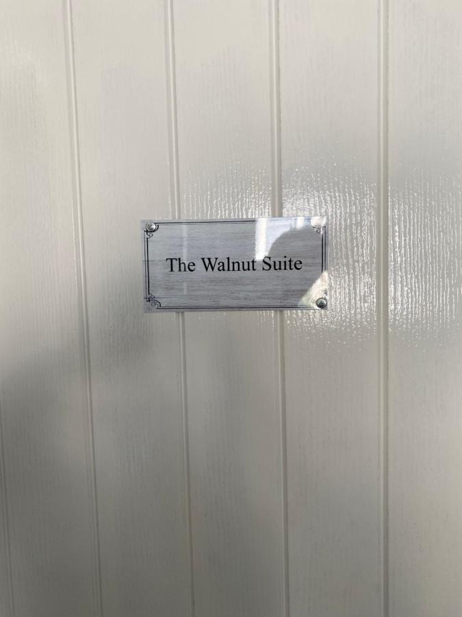 The Walnut Suite Lovely One Bedroom Flat In Stoke. Plymouth Zewnętrze zdjęcie